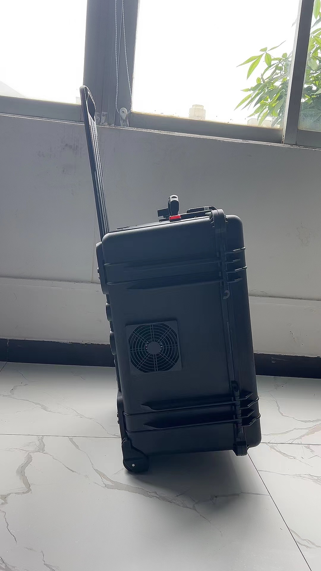 襄汾手拉箱型移动通信干扰器